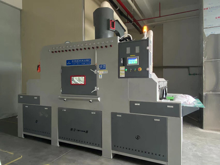 鑫百通品牌输送式自动喷砂机设备