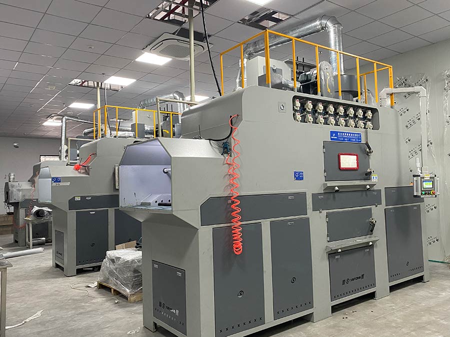 鑫百通XBTONG品牌输送式自动喷砂机